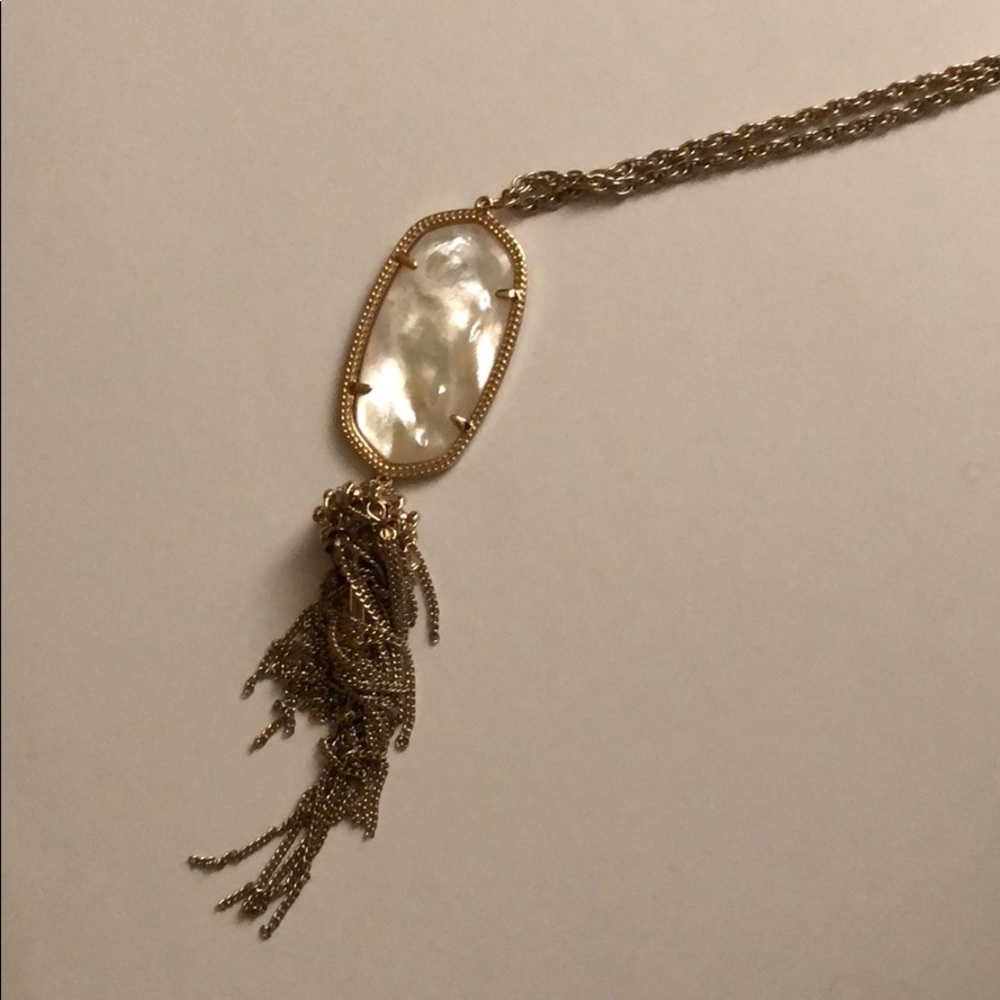 NWOT Kendra Scott pearl Rayne necklace